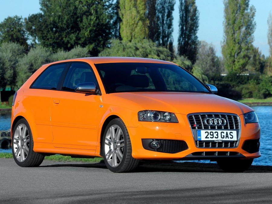  Audi S3 (8P) 2006 года  (UK) (фото 4 из 9)